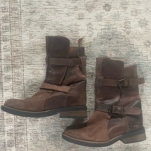 Steve Madden brown leather distressed moto boots